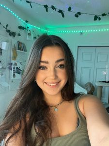 BrandArmy.com – Nicole Kot (591)