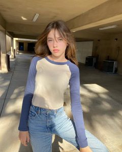 Maisie de Krassel – Image (738)